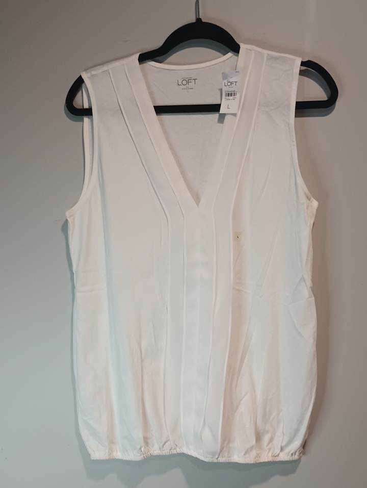 Loft White V-Neck Pleated Sleeveless Shell